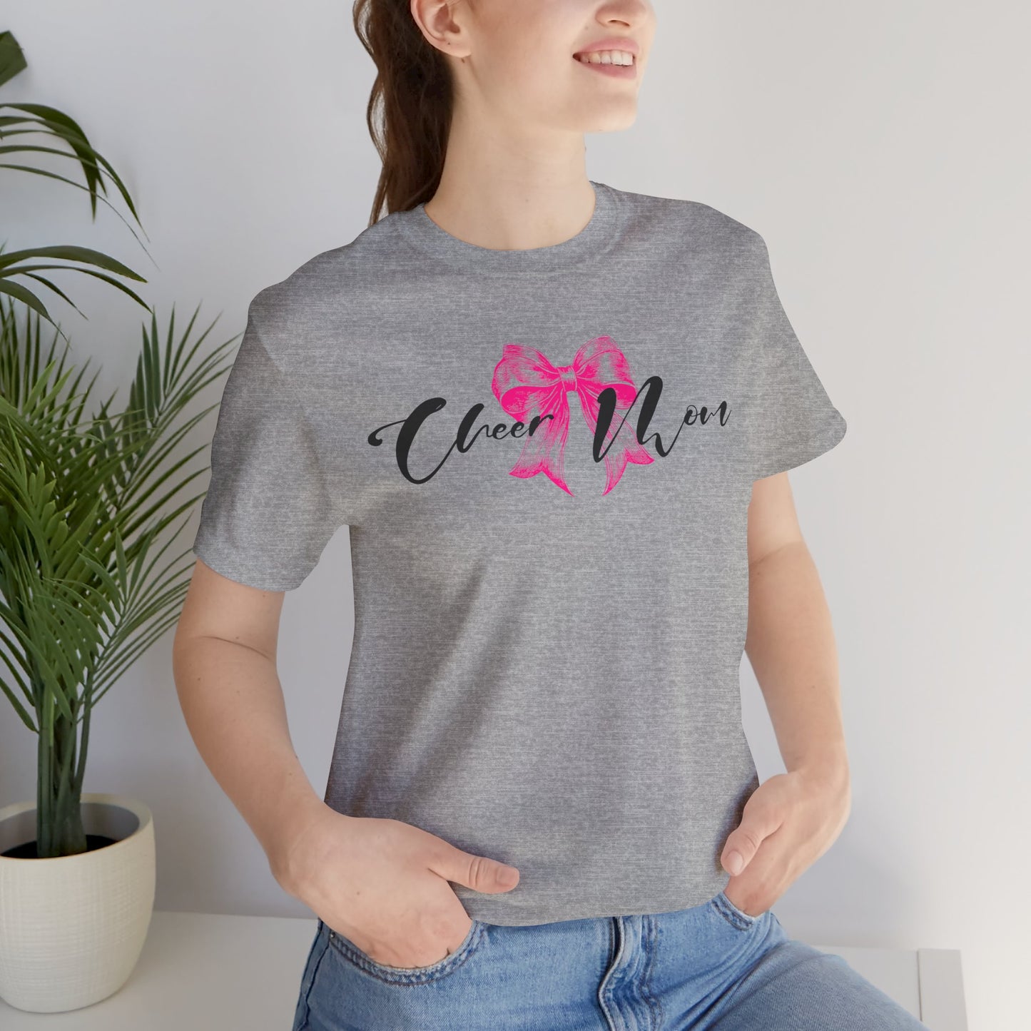 Cute Mom T-Shirt, Unisex Cute Mom Tee, Mother's Day Gift, Casual Top, Gift for Mom, Family Reunion T-Shirt