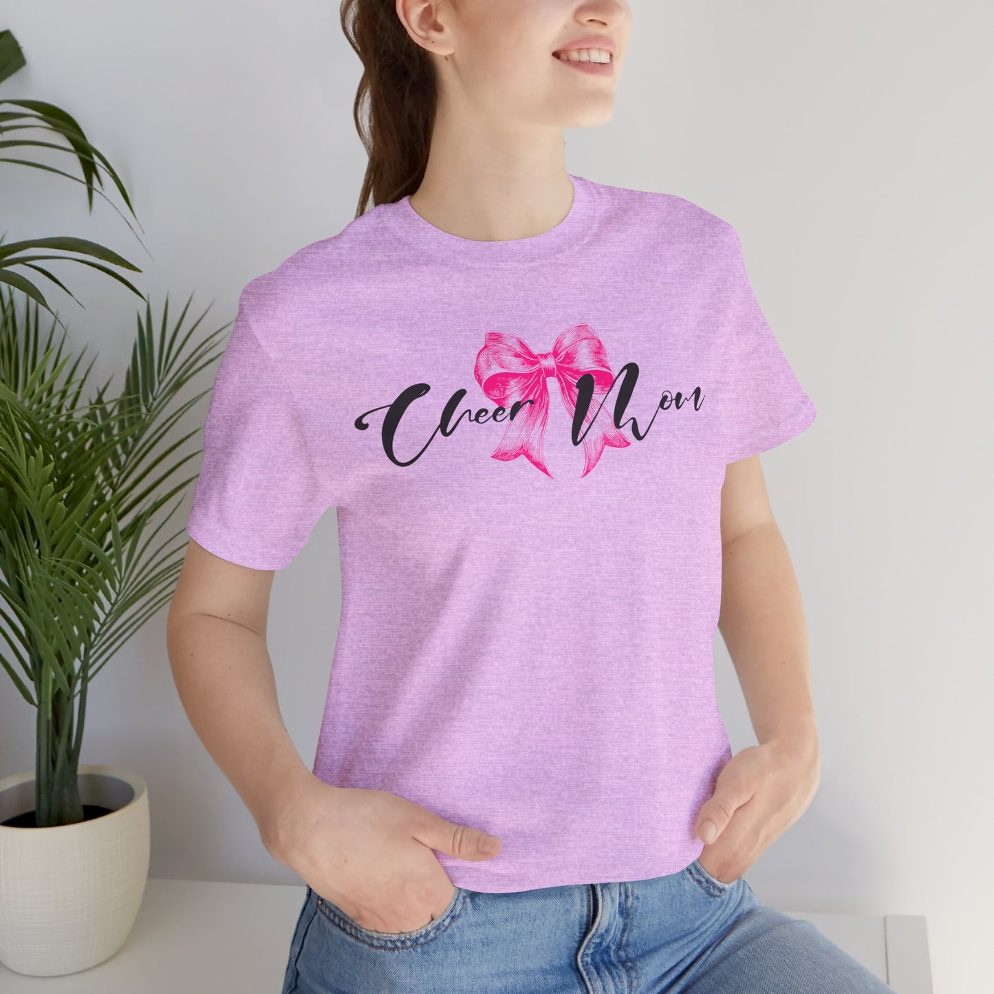 Cute Mom T-Shirt, Unisex Cute Mom Tee, Mother's Day Gift, Casual Top, Gift for Mom, Family Reunion T-Shirt