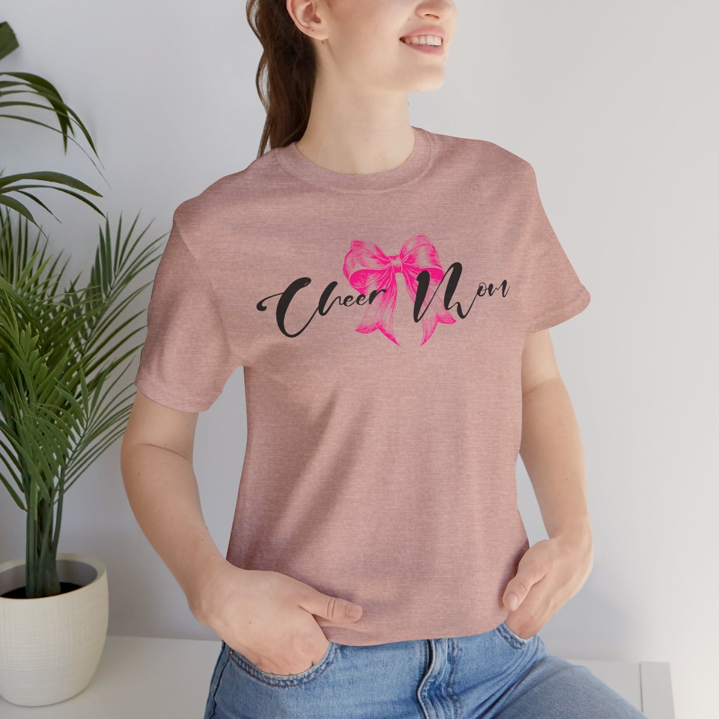 Cute Mom T-Shirt, Unisex Cute Mom Tee, Mother's Day Gift, Casual Top, Gift for Mom, Family Reunion T-Shirt