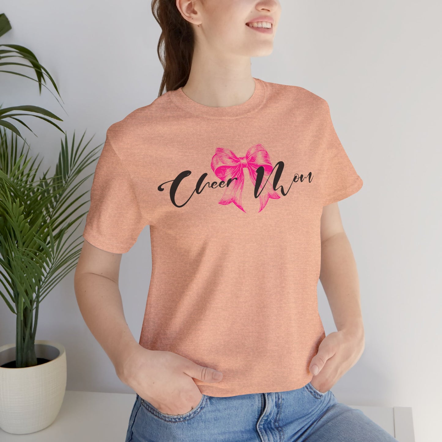 Cute Mom T-Shirt, Unisex Cute Mom Tee, Mother's Day Gift, Casual Top, Gift for Mom, Family Reunion T-Shirt